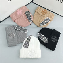 Lade das Bild in den Galerie-Viewer, Warm Winter Knit Beanie Hats Men's and Women's Autumn and Winter Warm Wool Cross European and American Thickened All-Matching Unisex
