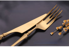 Lade das Bild in den Galerie-Viewer, 304 Stainless Steel Flatware Sets Small Waist Titanium Steak Knife, Fork and Spoon Suit
