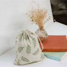 Lade das Bild in den Galerie-Viewer, 1pcs Simple grid cotton linen fabric dust cloth bag Clothes socks/underwear shoes receive bag home Sundry kids toy storage bags
