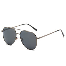 Lade das Bild in den Galerie-Viewer, Sunglasses sun Shades Fashion HD Polarized Aviators for Driving Retro Trendy Unique unisex
