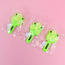 Lade das Bild in den Galerie-Viewer, 1PC Cartoon Hand-Pressed Hand-Cranked Small Fan Dormitory Mini Student Portable Hand-Held Manual Sma
