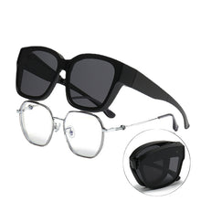 Lade das Bild in den Galerie-Viewer, Sunglasses sun Shades Folding Set of Portable One Mirror Dual Purpose Polarized Outdoor Driving Myopia unisex

