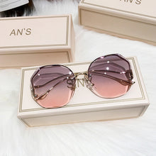 Lade das Bild in den Galerie-Viewer, Sunglasses sun Shades Fashion Frameless Trimming Women's Multi Deformation Metal Arc Mirror Resistant unisex
