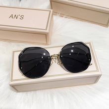 Lade das Bild in den Galerie-Viewer, Sunglasses sun Shades Fashion Frameless Trimming Women's Multi Deformation Metal Arc Mirror Resistant unisex
