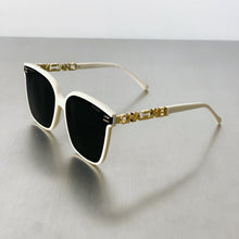 Lade das Bild in den Galerie-Viewer, Sunglasses sun Shades Elegant Classic Style Women's High Version Uv Protection Diamond Letters Leg Book Slimming unisex
