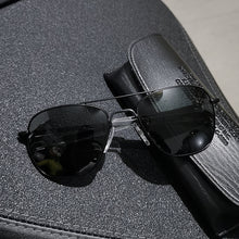 Lade das Bild in den Galerie-Viewer, Bayonet Straight Leg Sunglasses Anti-Fall Tempered Glass Inner Coating Sunglasses Drivers Glasses for Driving
