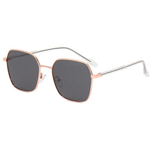 Lade das Bild in den Galerie-Viewer, Sunglasses sun Shades Women's Fashion Polarized Driving Large Frame Color Changing unisex
