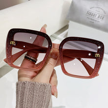 Load image into Gallery viewer, Sunglasses sun Shades Personality Flash Powder Female UV Protection Strong Light Driving Street unisex

