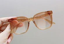 Lade das Bild in den Galerie-Viewer, Sunglasses sun Shades Kid's Parent Child Reflective Lenses All Match UV Protection unisex
