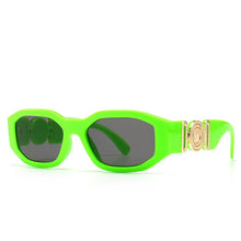 Lade das Bild in den Galerie-Viewer, Sunglasses sun Shades Vintage Men's and Women's Diamond Shaped Metal Large Logo Head Personalized unisex
