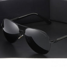 Lade das Bild in den Galerie-Viewer, Sunglasses sun Shades Polarized Men's Driving and Fishing Special Fashion UV Proof Toad unisex
