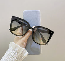 Lade das Bild in den Galerie-Viewer, Sunglasses sun Shades Kid's Parent Child Reflective Lenses All Match UV Protection unisex
