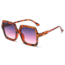 Load image into Gallery viewer, Sunglasses sun Shades Fashion Vintage with Large Rims for a Slim Look Plain Face shade Trendy Unique Marine Clip unisex
