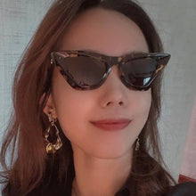 Load image into Gallery viewer, Sunglasses sun Shades Triangle Cat Eye Vintage Women's UV Protection unisex
