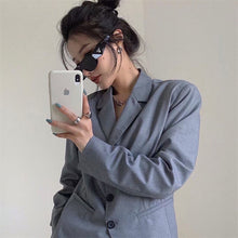 Lade das Bild in den Galerie-Viewer, Sunglasses sun Shades Female Irregular with Personality Plate unisex
