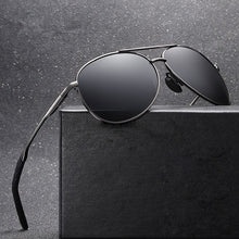 Lade das Bild in den Galerie-Viewer, Sunglasses sun Shades Day Night Vision Dual Use Polarized Men's Polarized Color Changing Aviator Driver unisex
