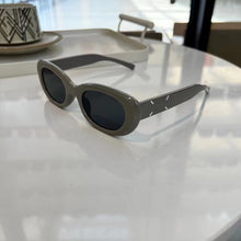 Load image into Gallery viewer, Sunglasses sun Shades Cat Eye shade Female unisex
