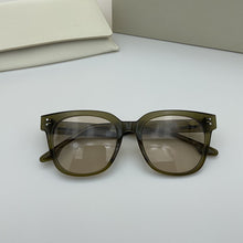 Load image into Gallery viewer, Sunglasses sun Shades Retro Plate Frame UV Protection Plain unisex

