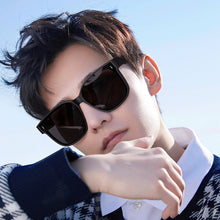 Lade das Bild in den Galerie-Viewer, Sunglasses sun Shades Set of Myopia Men's Fashionable Clip Polarized UV Proof for Driving unisex
