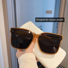 Lade das Bild in den Galerie-Viewer, Sunglasses sun Shades Set of Myopia Polarized UV Protection Driving unisex
