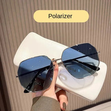 Lade das Bild in den Galerie-Viewer, Sunglasses sun Shades Fashion Polygon Metal Men and Women plus Sized Blue Street Shooting Travel unisex
