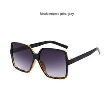 Lade das Bild in den Galerie-Viewer, Sunglasses sun Shades Fashion Box Fashion Men's and Women's Large Frame unisex
