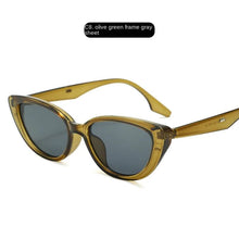 Lade das Bild in den Galerie-Viewer, Sunglasses sun Shades Beautiful Triangle Cats' Eye Women's Fashion Flat Frame Vintage Street Trendy Holiday unisex
