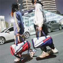 Lade das Bild in den Galerie-Viewer, Dry Wet Separation Training Bag Large Capacity Portable Net Red Short Trip Bag
