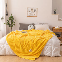 Load image into Gallery viewer, Magic Fleece Warm Blanket Flannel Thick Blanket Coral Fleece Blanket Milk Fiber
