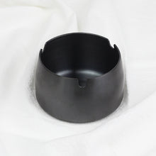 Lade das Bild in den Galerie-Viewer, Ashtray Cylinder Stainless Steel Plated round Large Advertising Hotel KTV Stainless Steel Ash Tray
