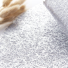 Load image into Gallery viewer, 2PCs Christmas Tablecloths Thick round Gold Silver Woven Non-Slip Heat Insulation
