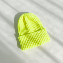 Load image into Gallery viewer, Warm Winter Knit Beanie Hats Women's Winter Men's Autumn and Winter Wool Keep Warm Plush Pullover Unisex
