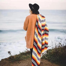 Load image into Gallery viewer, Geometric Tassel Style Blanket Woven Tassel Beach Towel Blanket Picnic Mat Yoga Cotton Blanket

