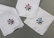 Load image into Gallery viewer, Fabric Embroidered Butterfly Luxury Hankies Lace Flower Hanky Cloth For Ladies
