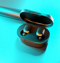 Load image into Gallery viewer, Headphones Headsets Wireless Bluetooth Headphones With Mic 2000mah Charging Case
