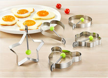 Lade das Bild in den Galerie-Viewer, 2Pcs Plum blossom Stainless Steel Fried Egg, Pancake Shaper - Mold Kitchen Cooking Tool AZ12884
