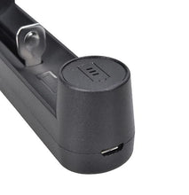 Load image into Gallery viewer, 2Pcs Smart Battery Charger With 5v 2a Usb Charging Ports AZ12568
