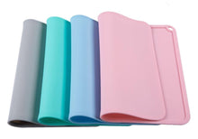 Load image into Gallery viewer, 41*31cm light blue Foldable silicone non-slip childrens eating mat, square heat-insulating dining table mat AZ15494
