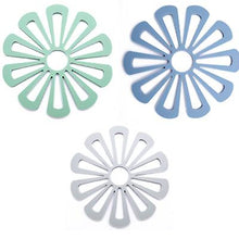Lade das Bild in den Galerie-Viewer, 2pcs green silicone heat insulation pad, hollow anti-scalding non-slip coaster AZ17006
