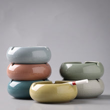 Lade das Bild in den Galerie-Viewer, Ashtray Creative Ge Kiln Ceramics  Office Household Hotel Living Room Ashtray
