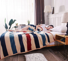 Load image into Gallery viewer, Thickened Autumn and Winter Blanket Flannel Blanket Flannel Air Conditioning Blanket Coral Fleece
