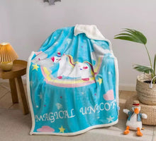 Lade das Bild in den Galerie-Viewer, Double Layer Thickened Cartoon Lambswool Flannel Children's Blanket Baby Blanket Gift Blanket
