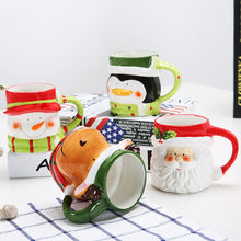 Lade das Bild in den Galerie-Viewer, Xmax Christmas Cup Gift with Lid Ceramic Mark Three-Dimensional Animal Cartoon Creative Gift
