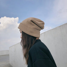 Lade das Bild in den Galerie-Viewer, Warm Winter Knit Beanie Hats Hat Women Autumn and Winter Thickening Soft All-Matching Woolen Hat Men Unisex
