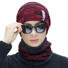 Lade das Bild in den Galerie-Viewer, Warm Winter Knit Beanie Hats Gloves Scarf Suit Men's Autumn and Winter Fleece-Lined Thickened Cold Protection Unisex
