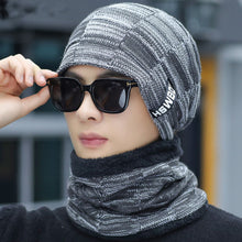 Lade das Bild in den Galerie-Viewer, Warm Winter Knit Beanie Hats Gloves Scarf Suit Men's Autumn and Winter Fleece-Lined Thickened Cold Protection Unisex
