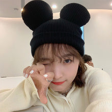 Lade das Bild in den Galerie-Viewer, Warm Winter Knit Beanie Hats  Korean Cute Mickey Head Net Red Men and Women Unisex
