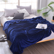 Load image into Gallery viewer, Thickened Flannel Blanket Sable Fur Casual Blanket Thermal Bed Sheet Mink Fur Fabric Blanket
