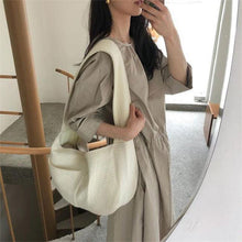 Lade das Bild in den Galerie-Viewer, Backpack Travel Cat   Shoulder Crossbody Korean  Pet Bag Pet Supplies
