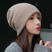 Lade das Bild in den Galerie-Viewer, Warm Winter Knit Beanie Hats Hat Women's Autumn Versatile Korean Style Trendy Fashion British Double Layer Unisex
